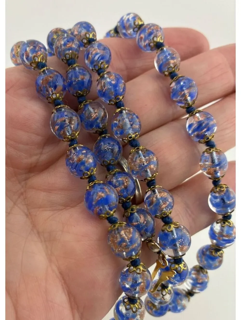 Vintage Blue Venetian Murano Glass Foil Beaded Necklace with Gold Tone Clasp 24